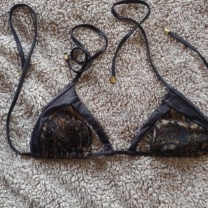 Beach Bunny Harper top L